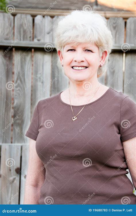 images of mature ladies|135,933 Beautiful Older Woman Portrait Stock Photos & High。